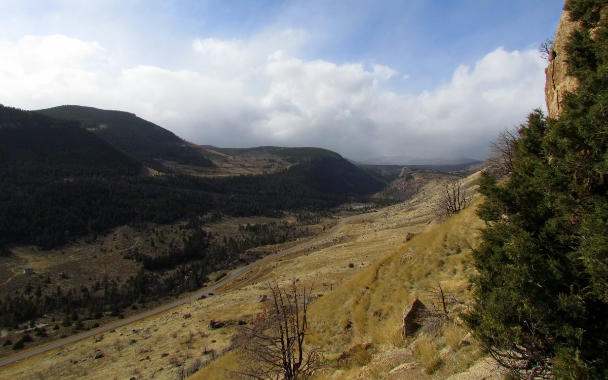 Sinks Canyon with a storm coming in